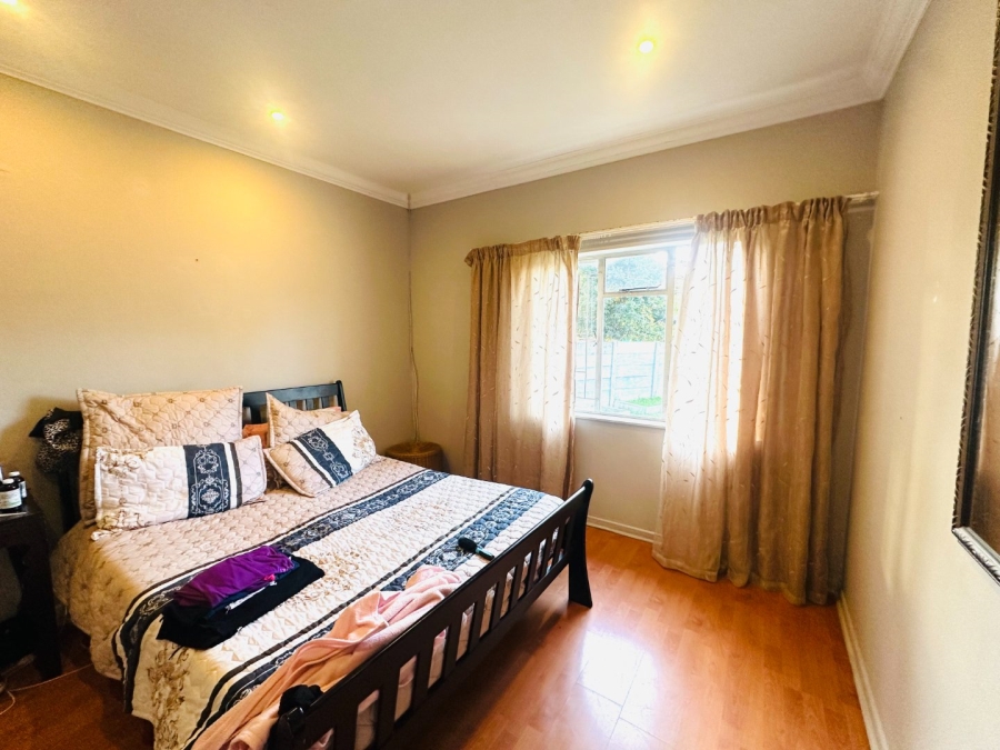 To Let 3 Bedroom Property for Rent in Loerie Park Western Cape